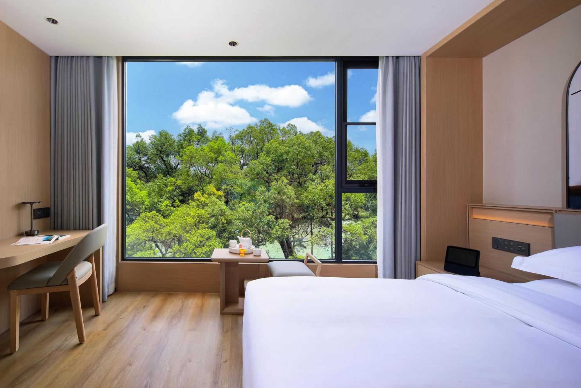 Lijiang Moon Hotel - Guilin East And West Lane Two Rivers And Four Lakes Scenic Area Exterior photo