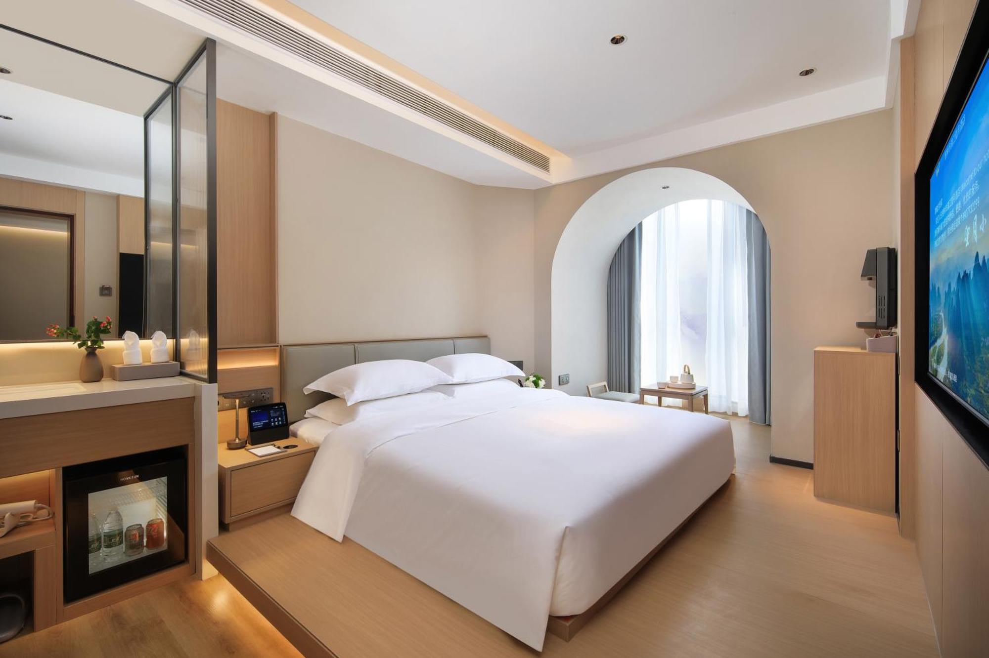 Lijiang Moon Hotel - Guilin East And West Lane Two Rivers And Four Lakes Scenic Area Exterior photo