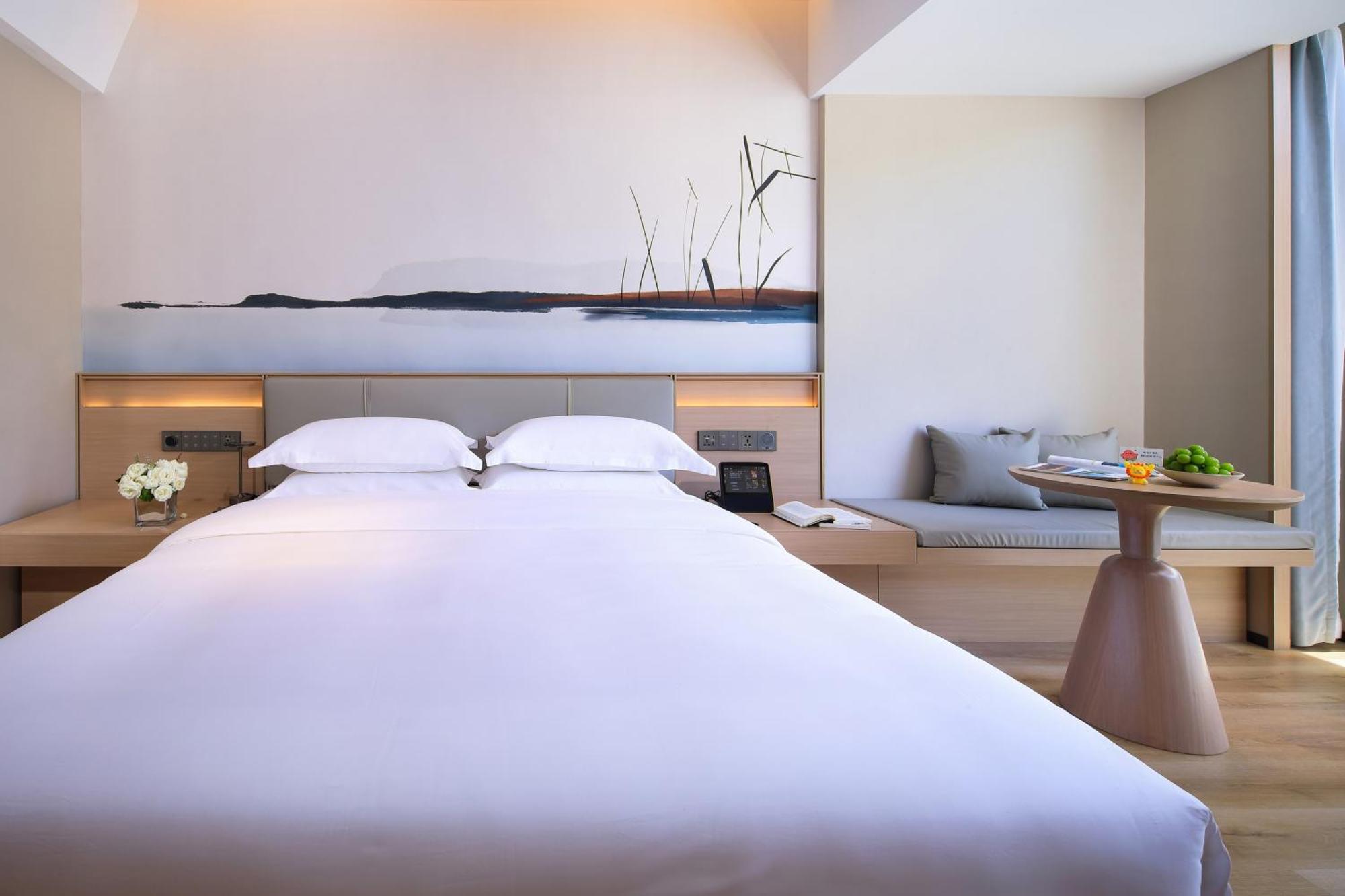 Lijiang Moon Hotel - Guilin East And West Lane Two Rivers And Four Lakes Scenic Area Exterior photo